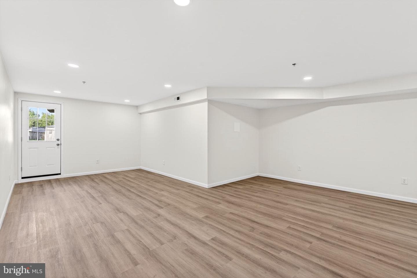 737 Shallow Ridge Court photo 40