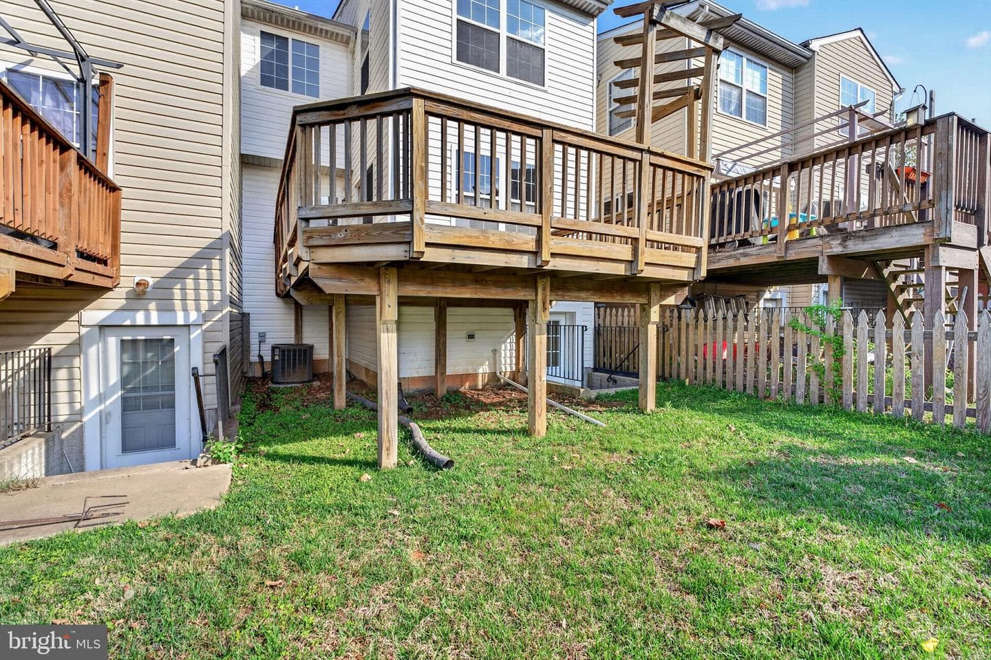 737 Shallow Ridge Court photo 49