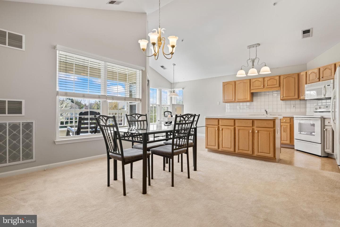 1406 Bonnett Place #210 photo 11