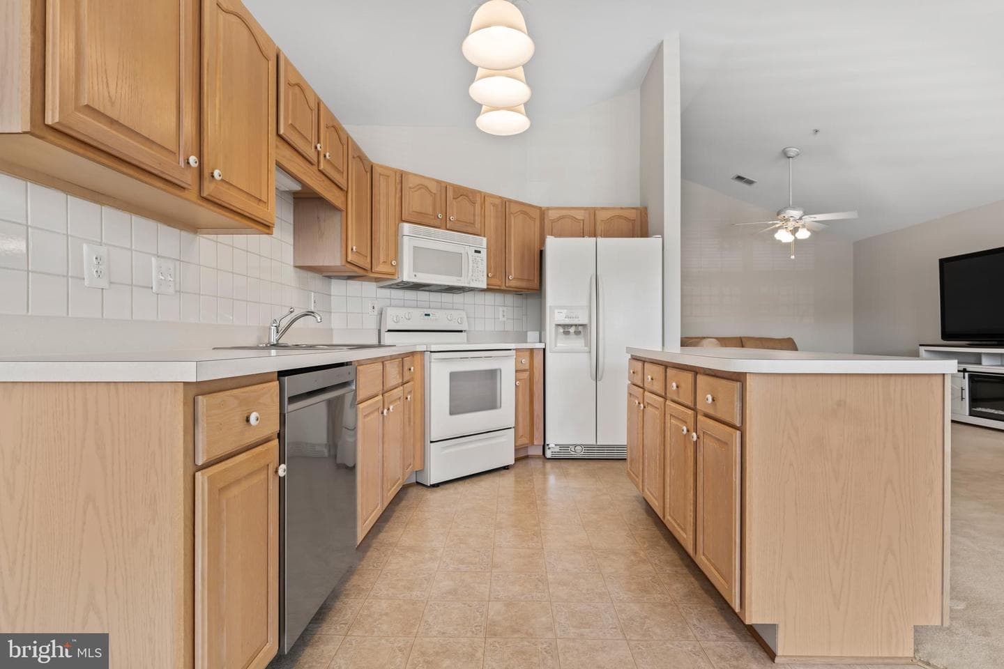 1406 Bonnett Place #210 photo 17