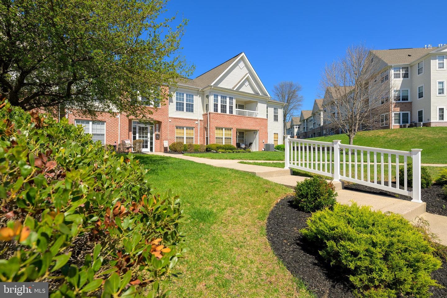 1406 Bonnett Place #210 photo 4
