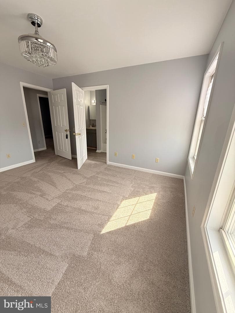 444 Trimblefields Drive photo 8
