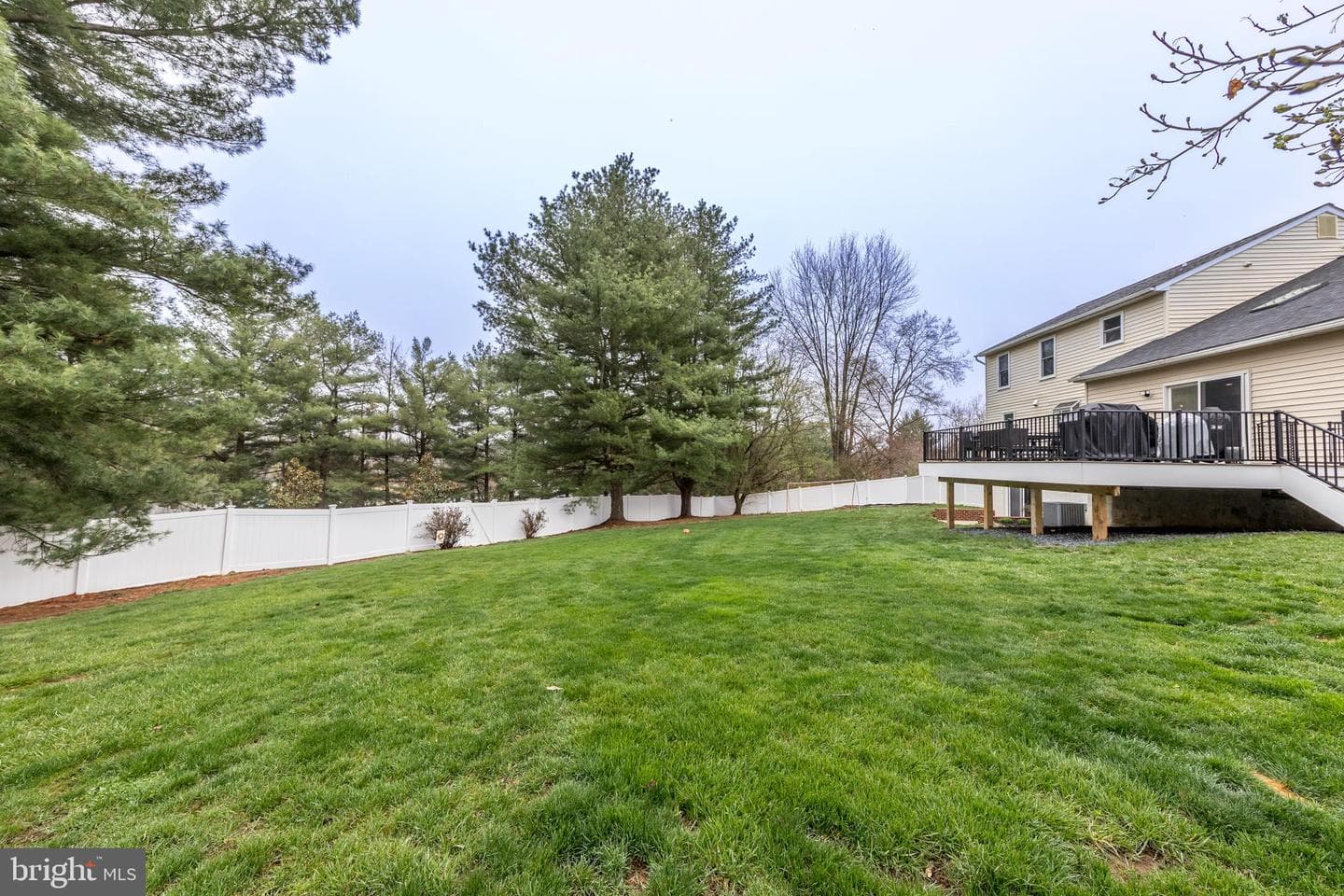 904 Chase Court photo 35