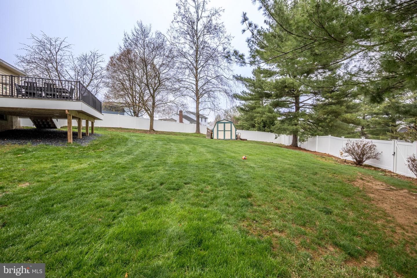 904 Chase Court photo 38
