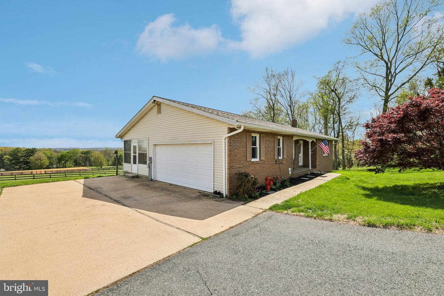 3054 Whiteford Road photo 3