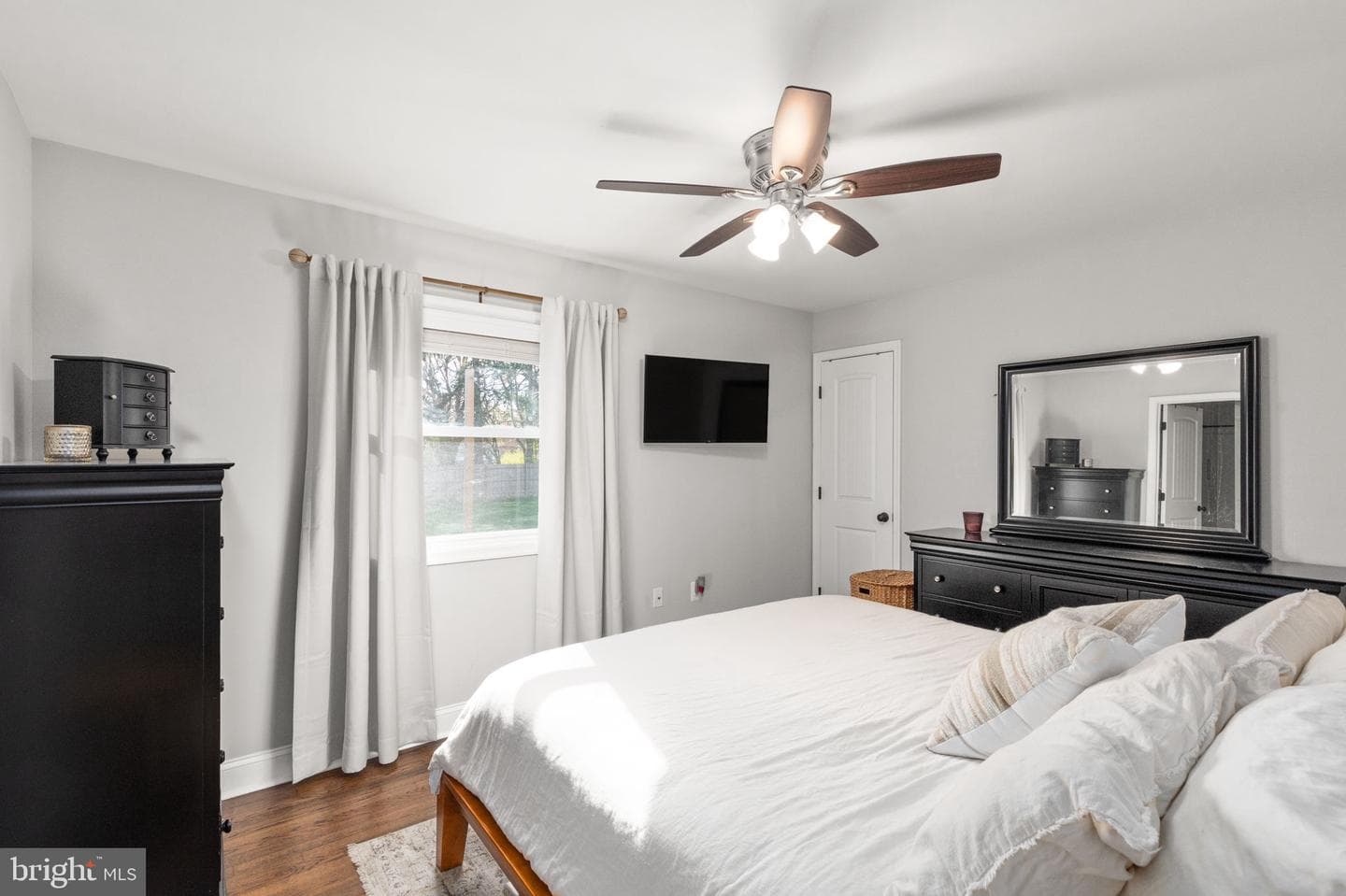 314 Lakeside Drive photo 19