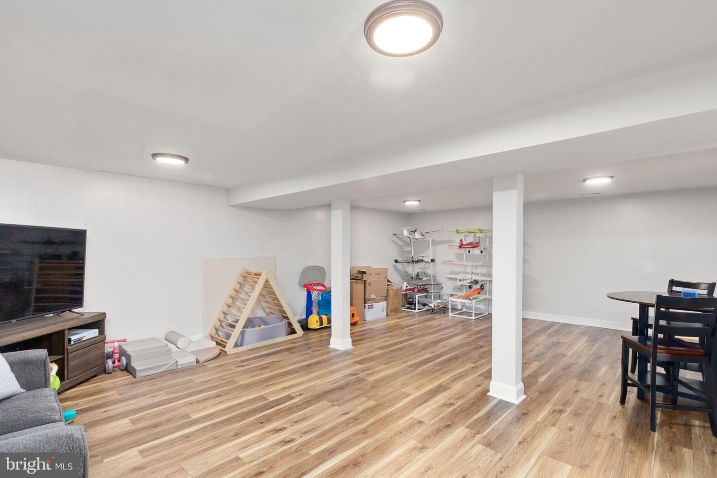 314 Lakeside Drive photo 22