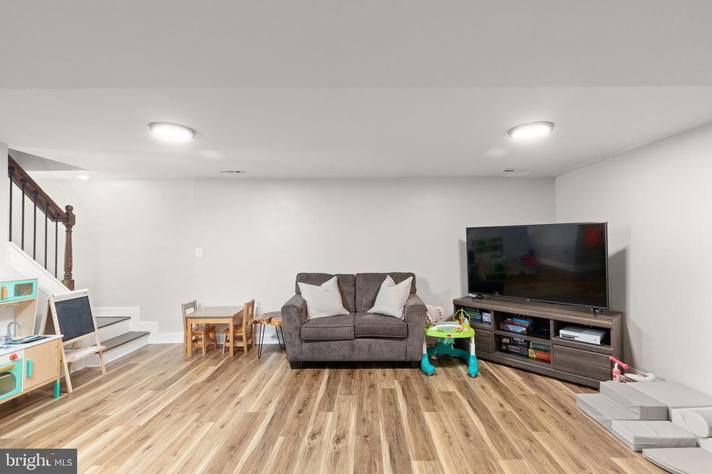 314 Lakeside Drive photo 23