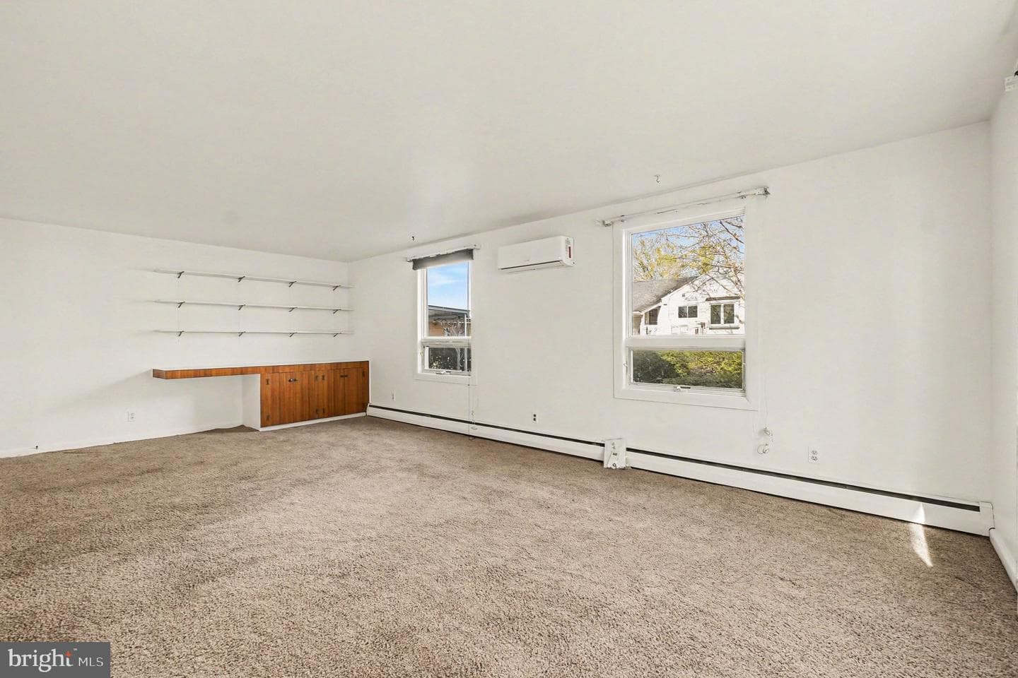 801 Lafayette St photo 10