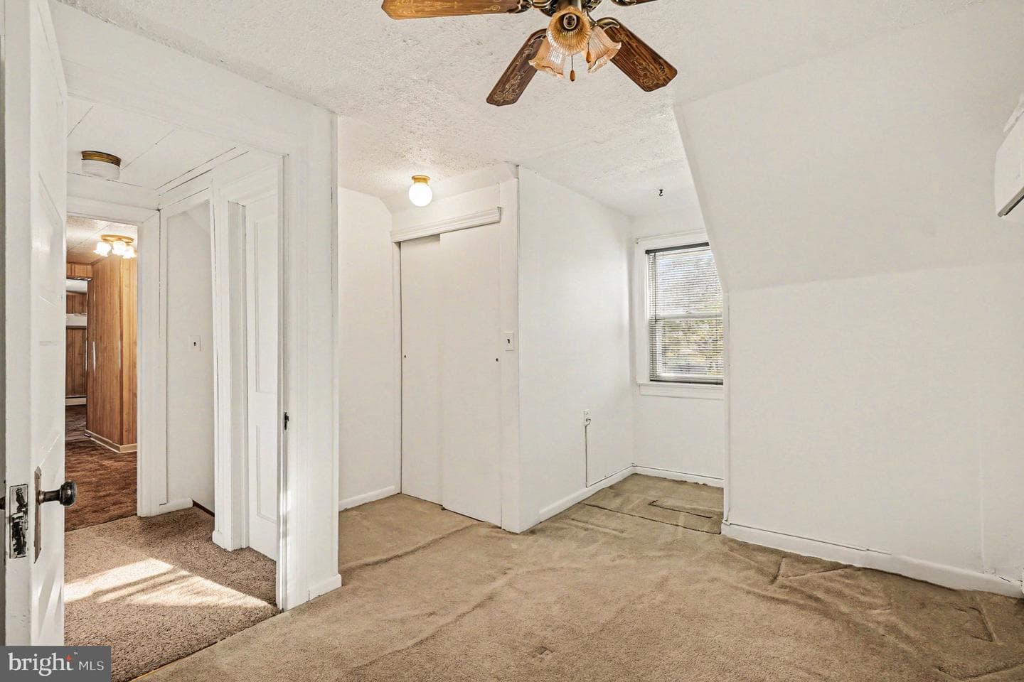 801 Lafayette St photo 15