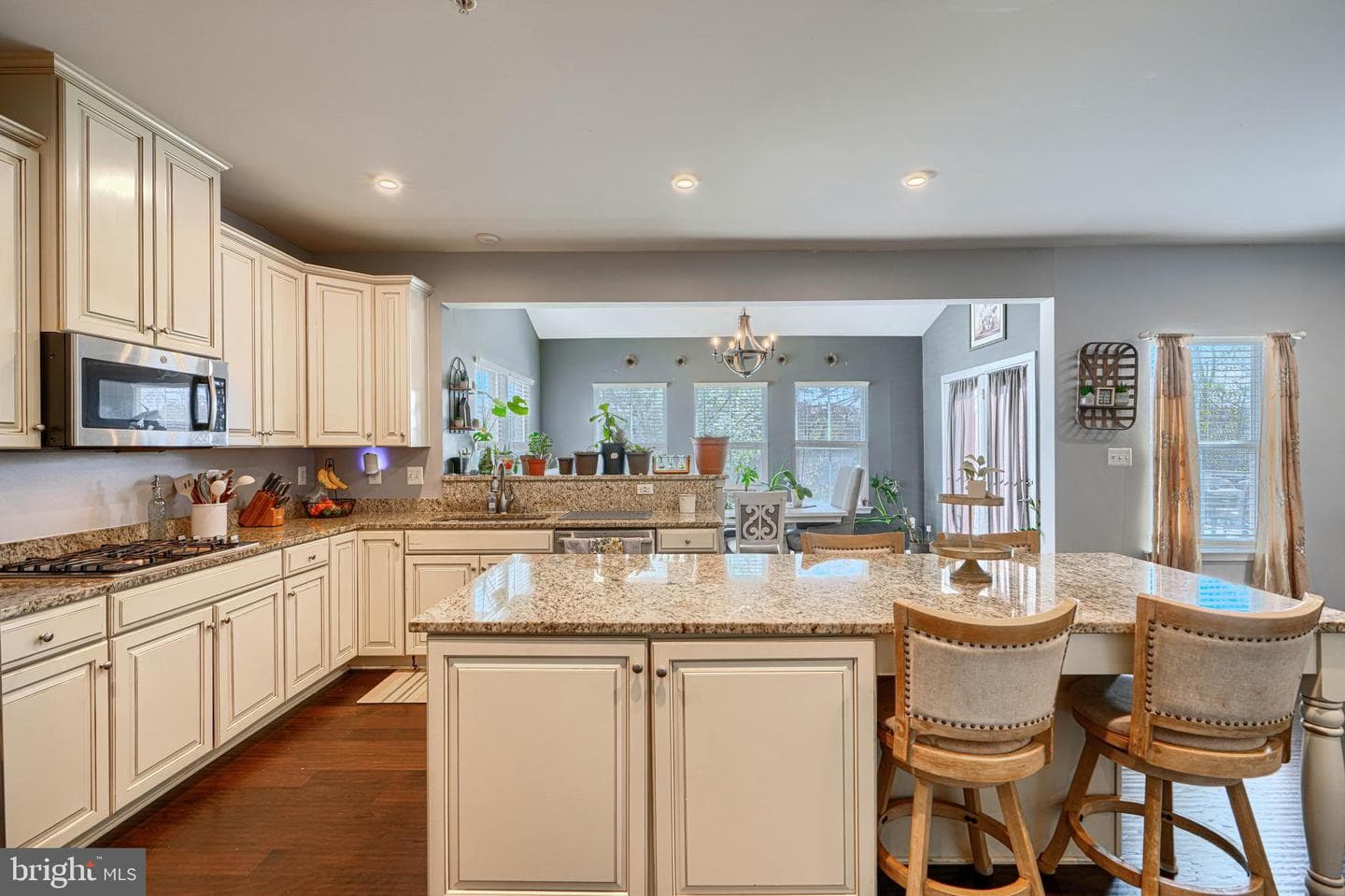 512 Dusk View Drive photo 23