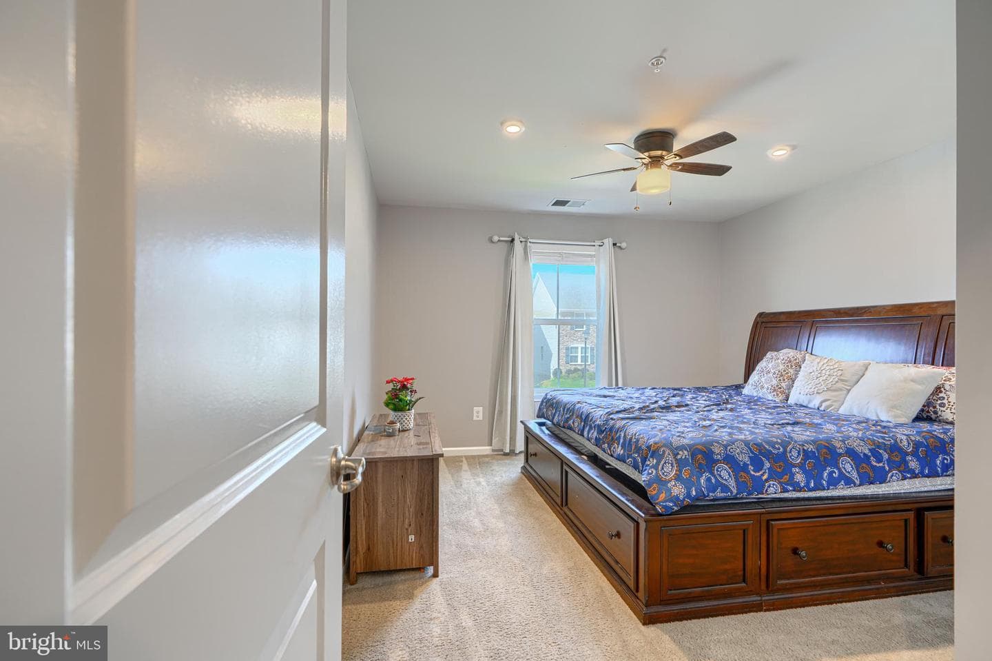 512 Dusk View Drive photo 28