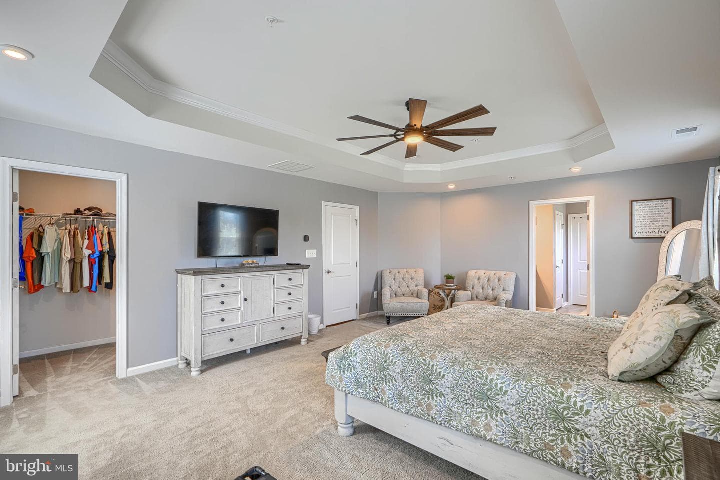 512 Dusk View Drive photo 40
