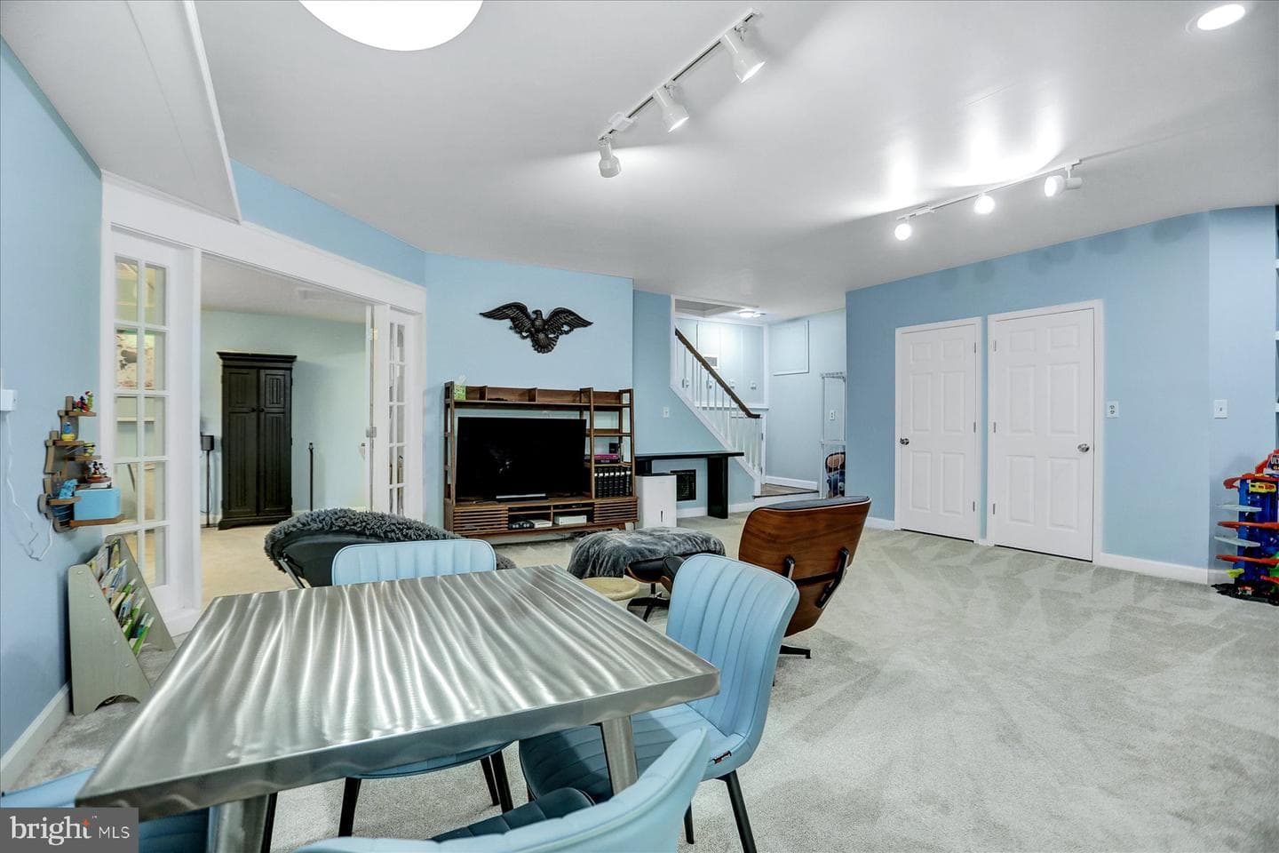 562 Anchor Drive photo 44