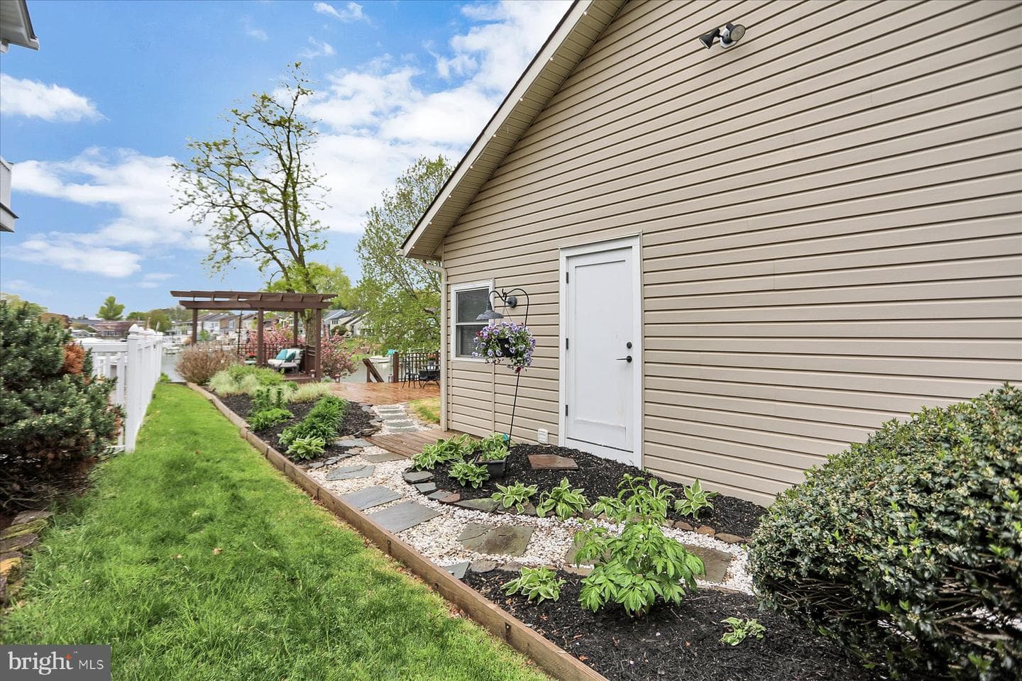 562 Anchor Drive photo 59