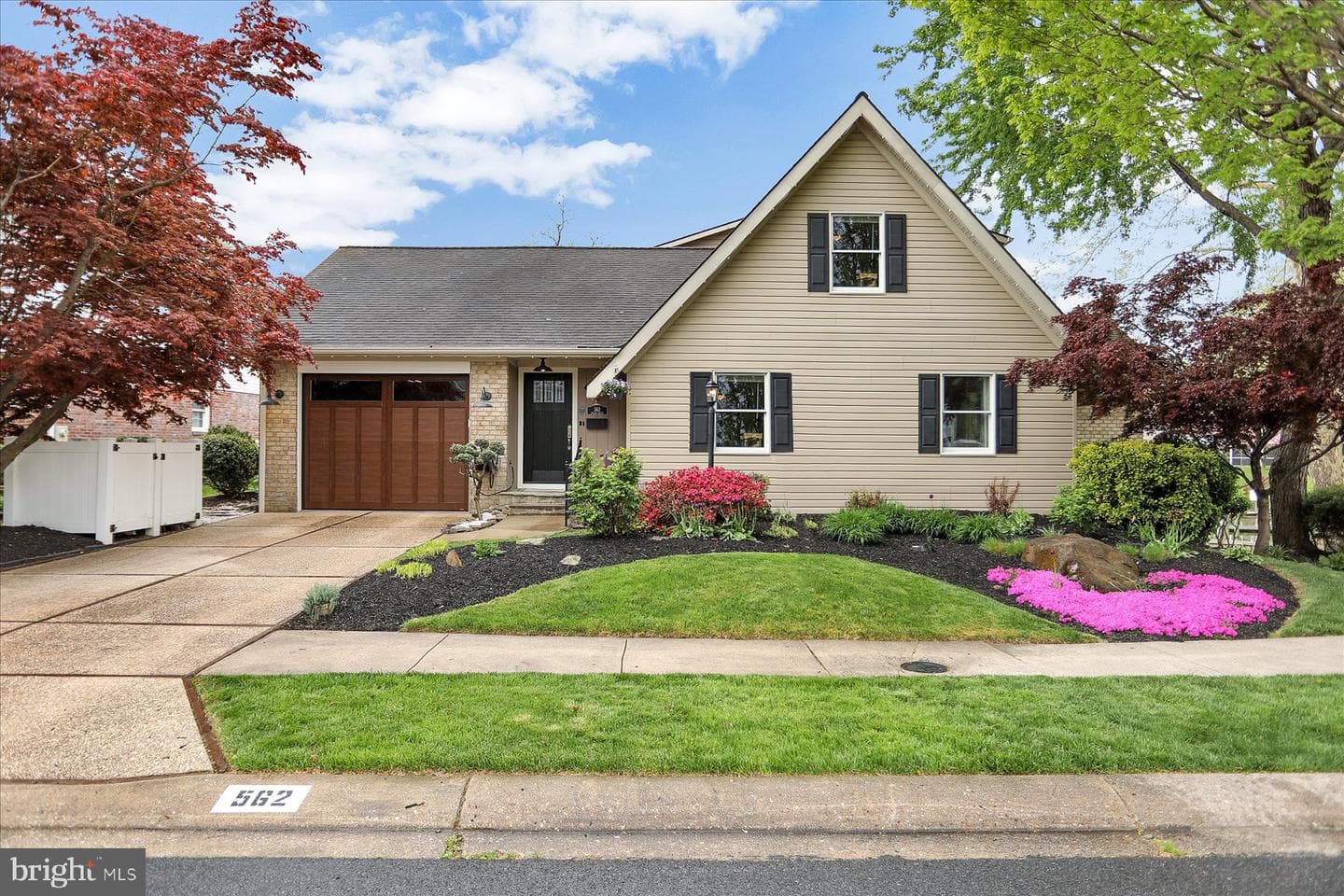562 Anchor Drive photo 6