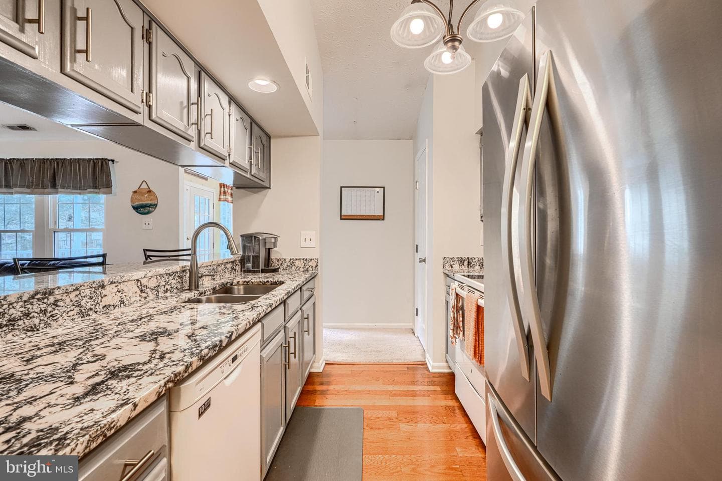 902 Jessicas Lane #902-K photo 11
