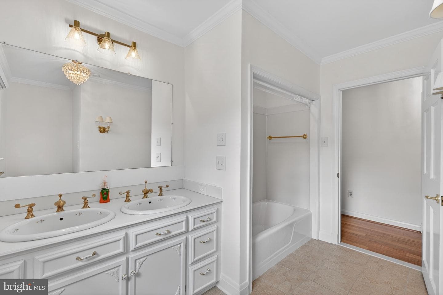 114 Southway Drive photo 43