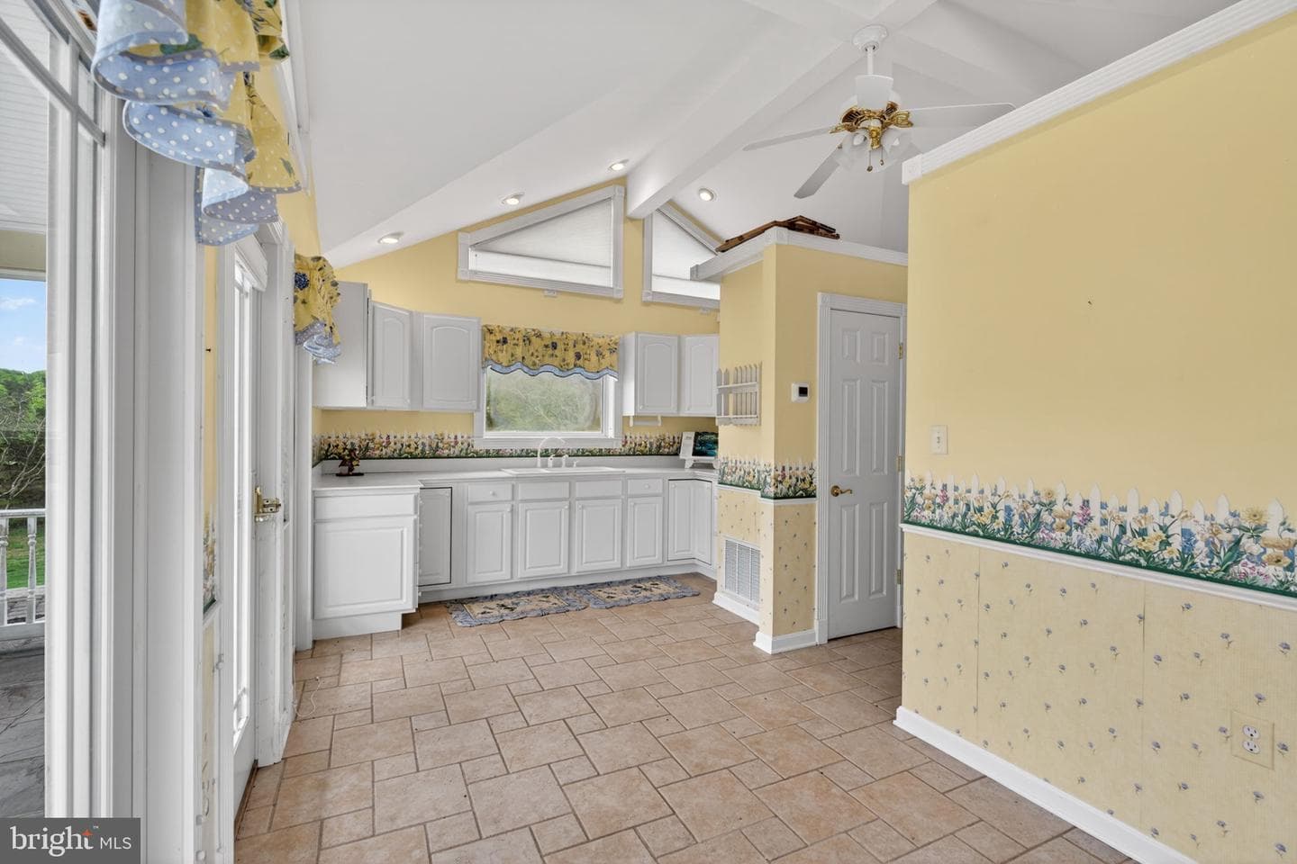 114 Southway Drive photo 63