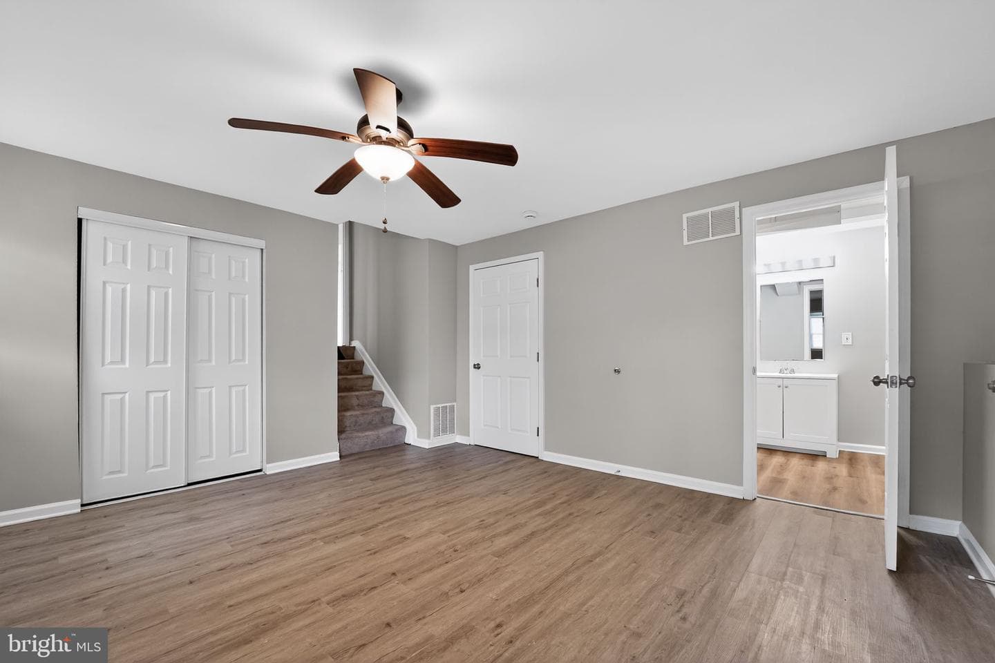 714 Frans Drive photo 24