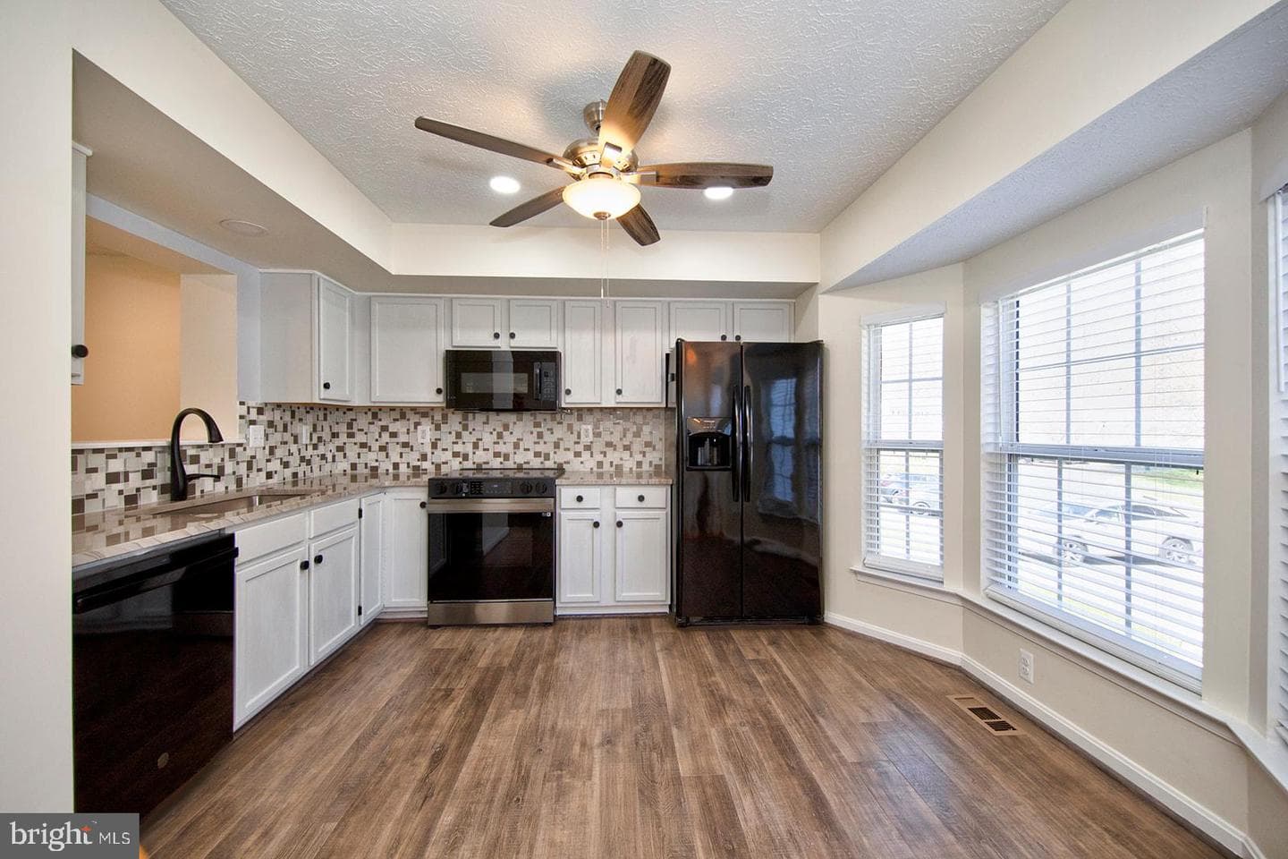 337 Woodland Green Ct Court photo 6