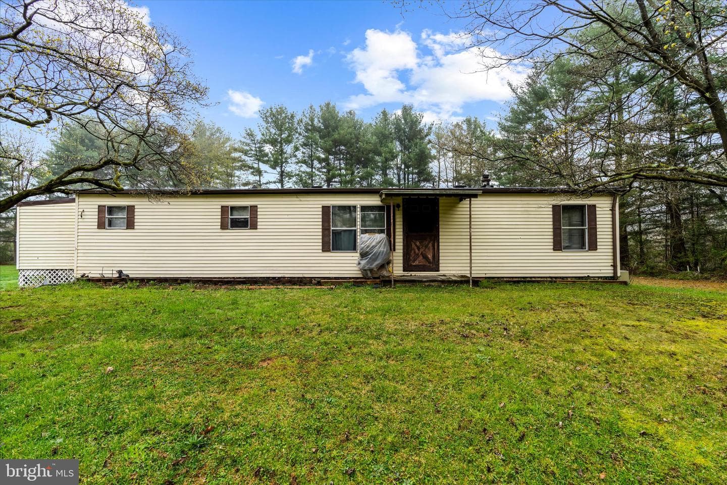 151 Darlington Road photo 41
