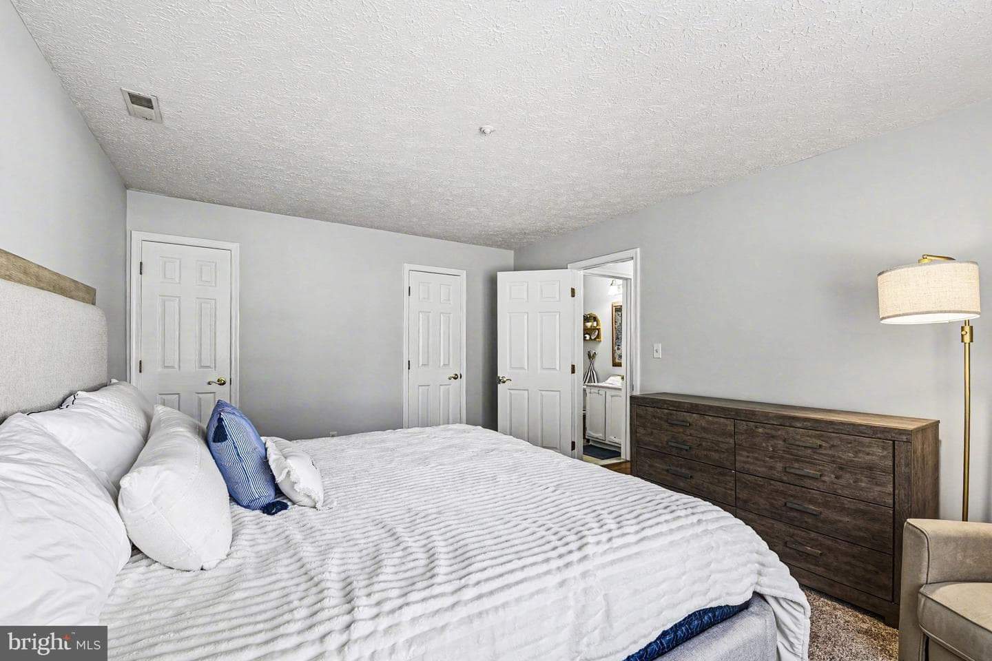 1717 Landmark Drive #1j photo 14