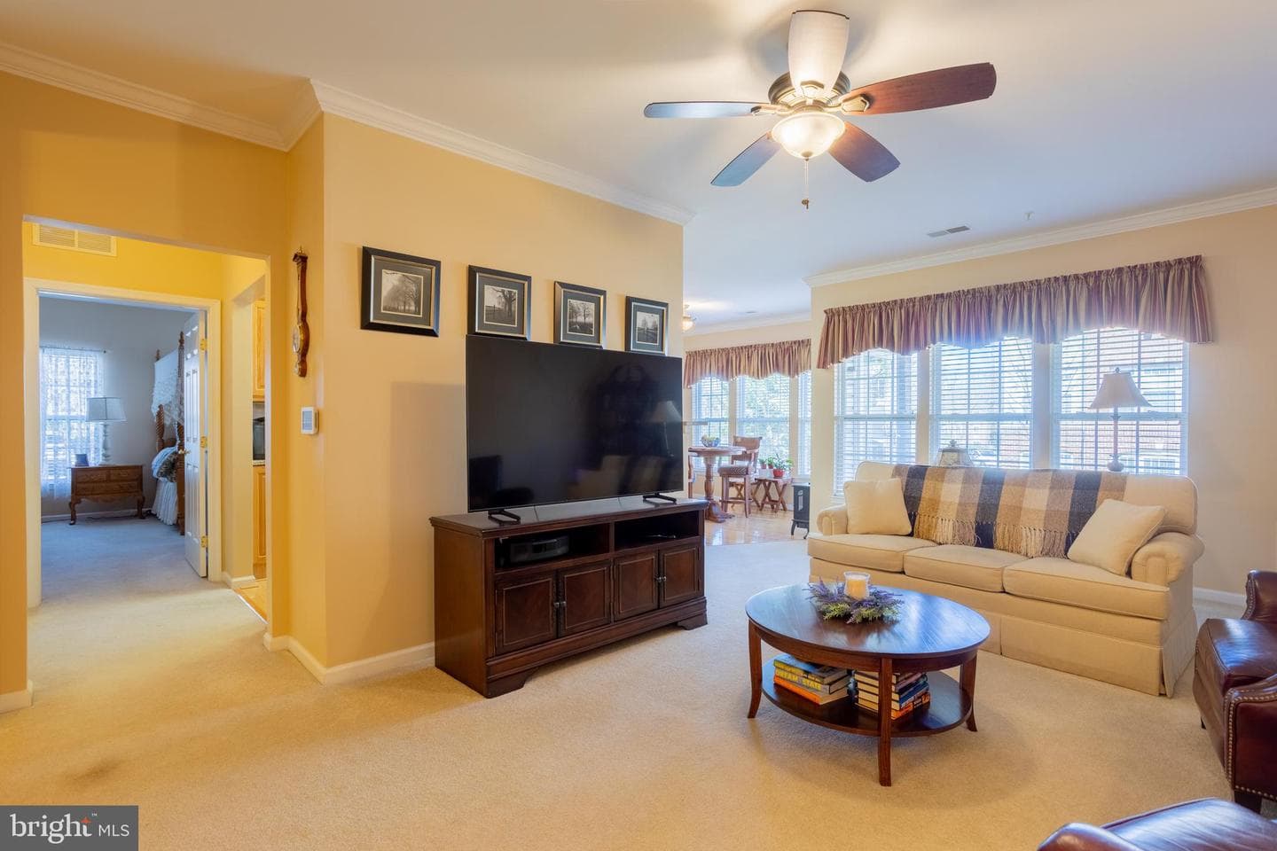 205 Kings Crossing Circle #apt 1b photo 11