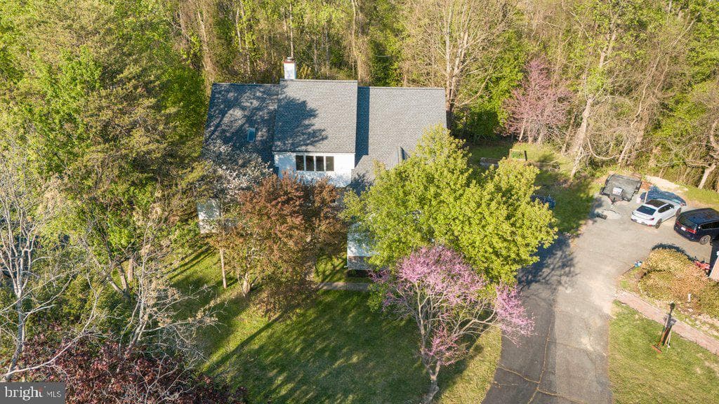 311 Rolling Knoll Drive photo 2