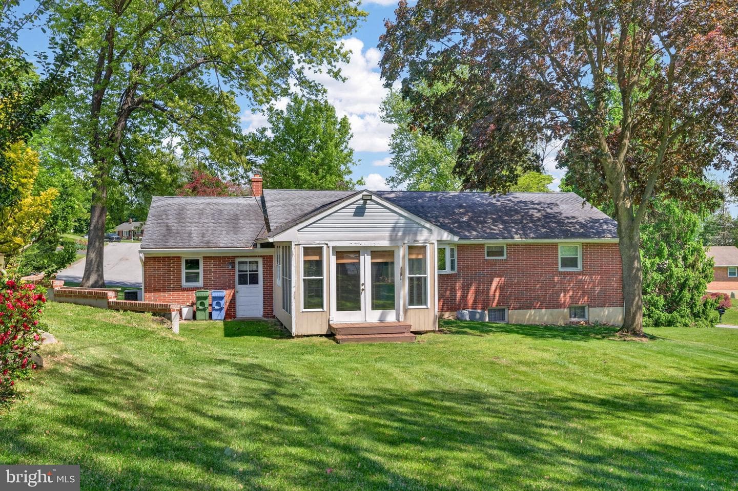 512 Greenridge Road photo 22