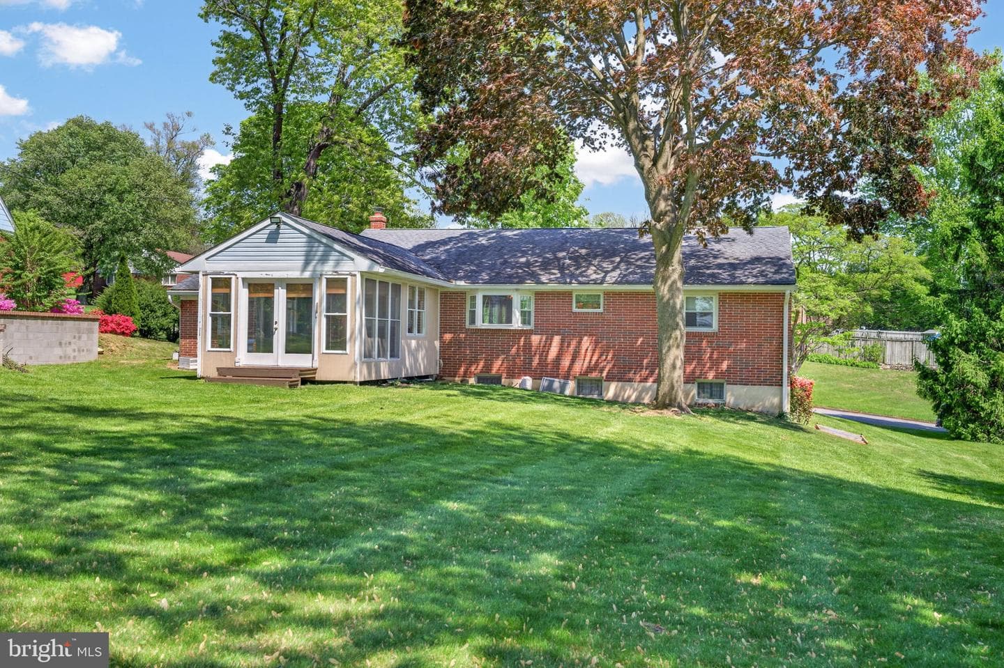 512 Greenridge Road photo 23