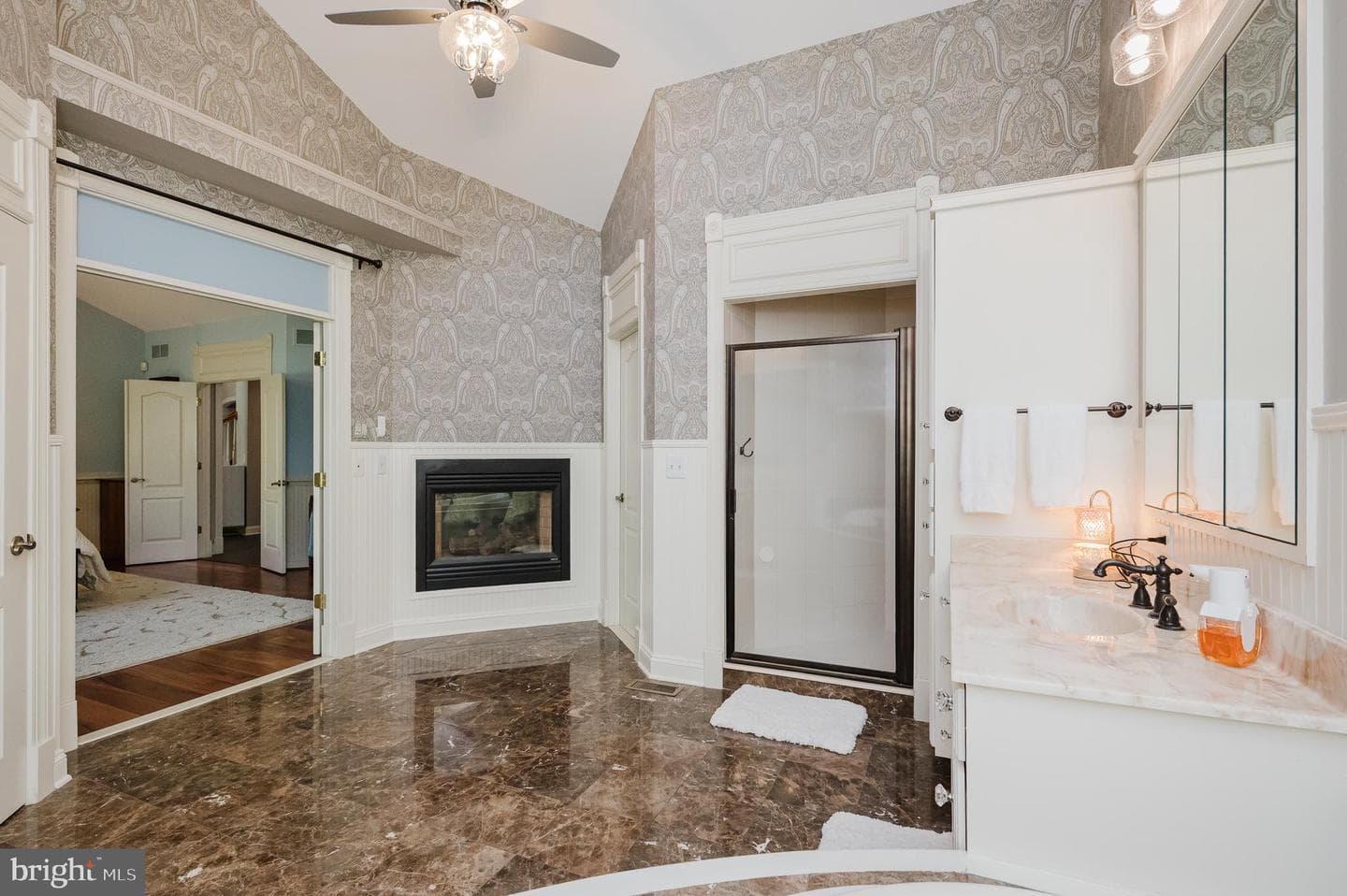 1216 Bluebird Court W photo 45