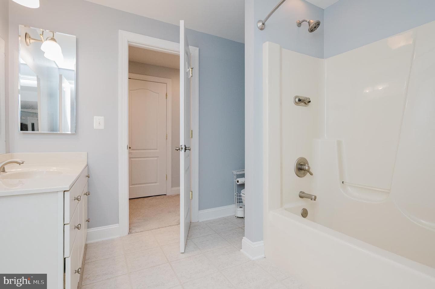 1216 Bluebird Court W photo 92