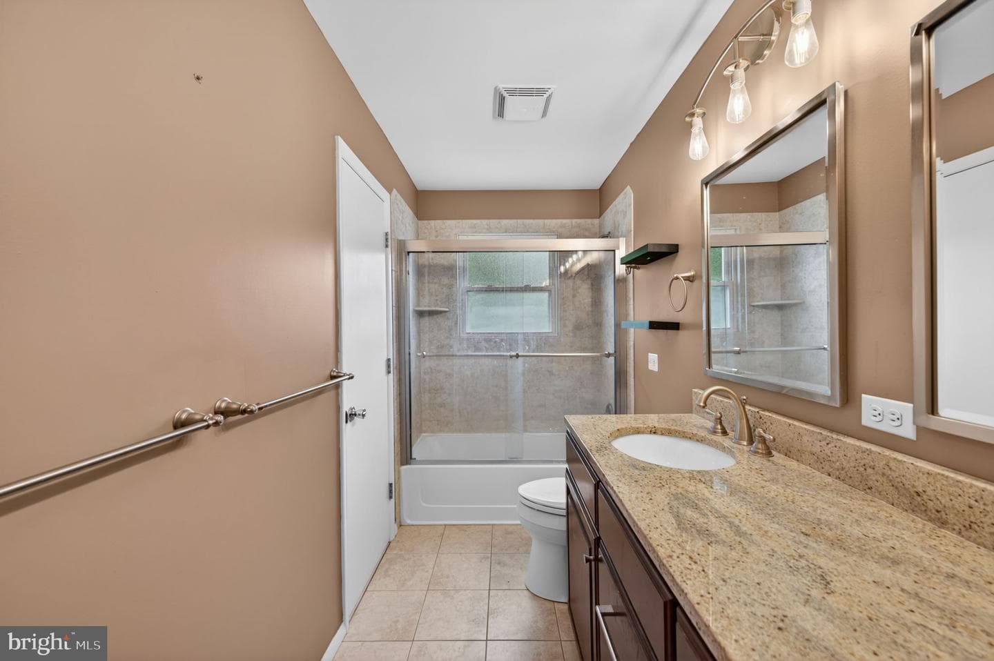 3917 Longley Road photo 18