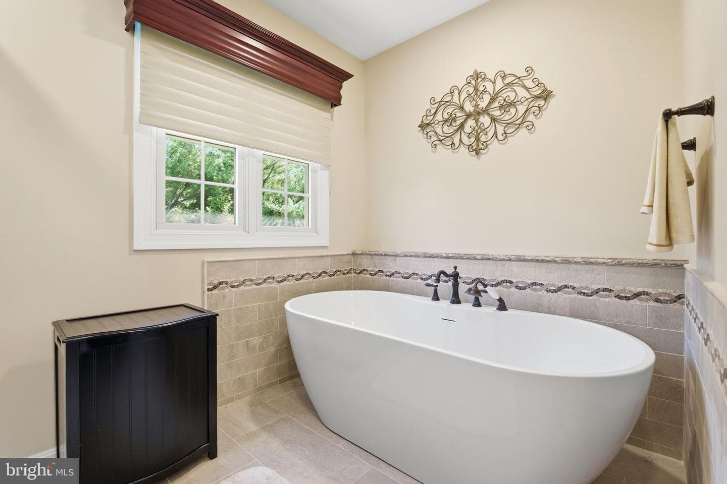 217 Rolling Knoll Drive photo 28