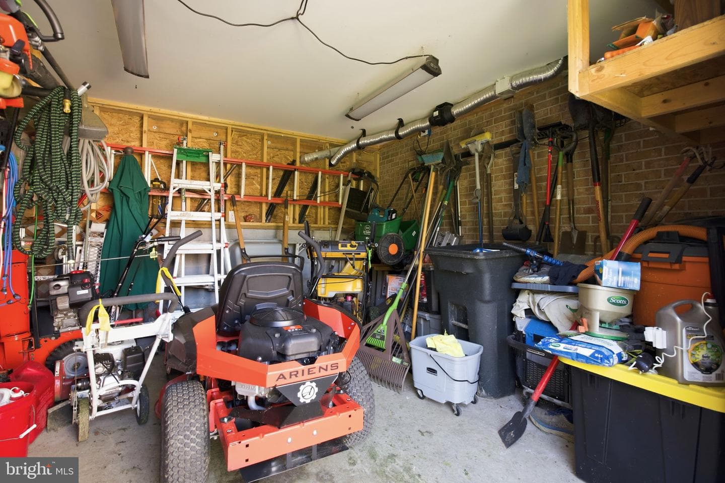 217 Rolling Knoll Drive photo 49