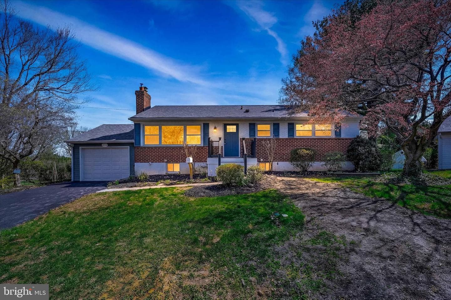 105 Dublin Court photo 1