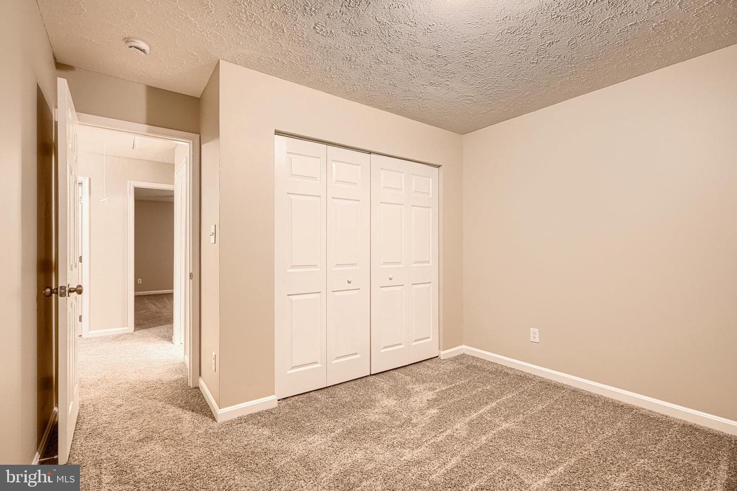 467 Manor Road photo 15