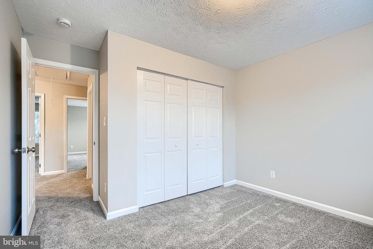 467 Manor Road photo 40