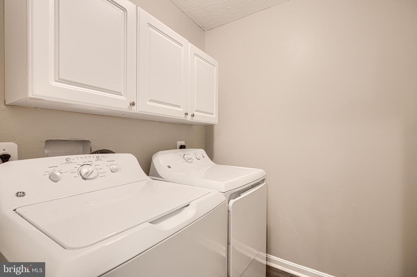 467 Manor Road photo 46