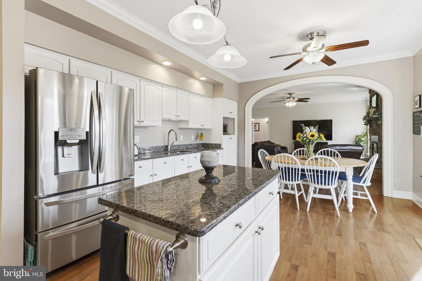 803 Deepwood Court photo 14