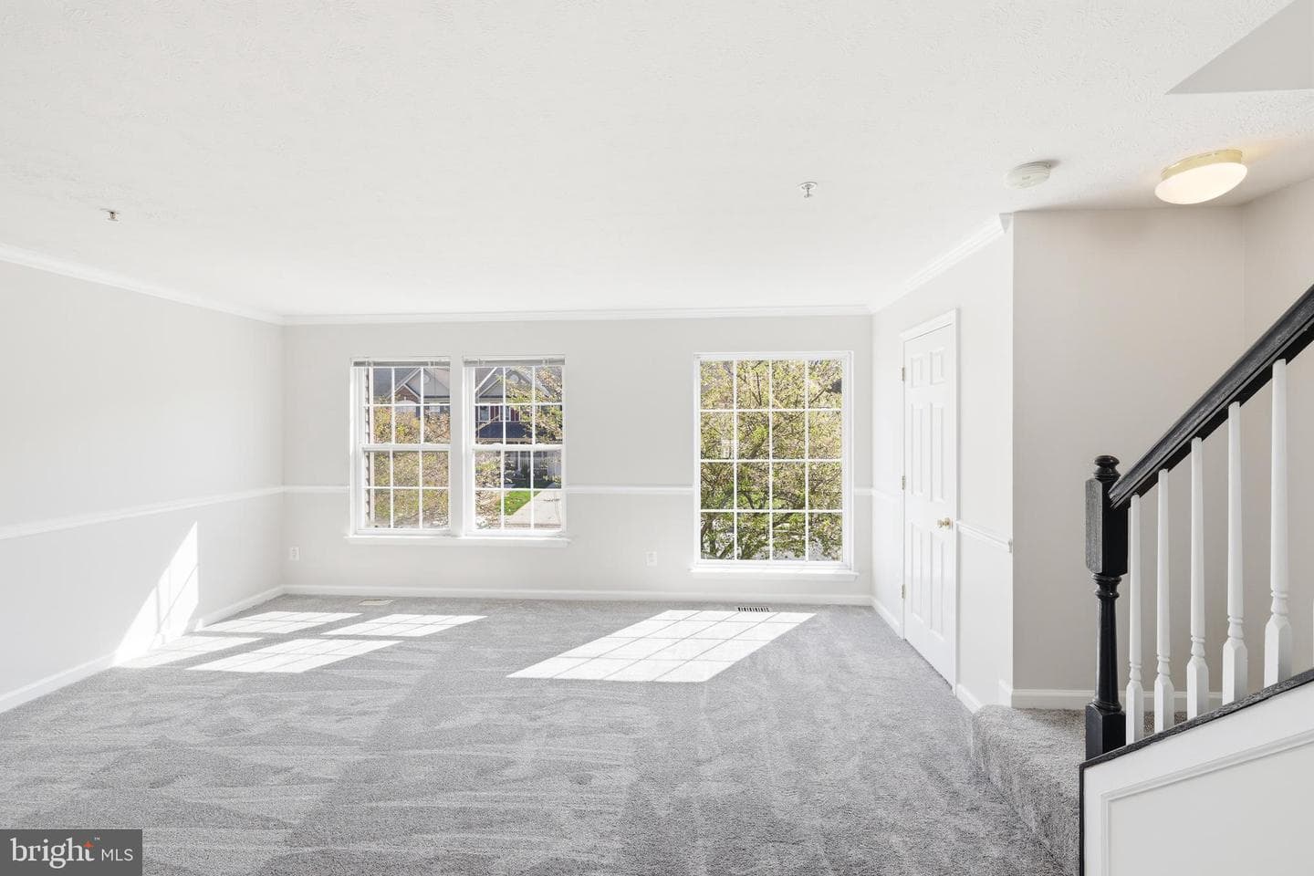 2045 Mardic Drive photo 20
