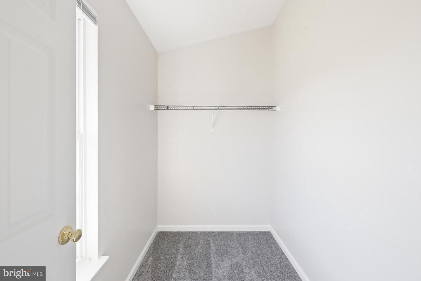 2045 Mardic Drive photo 31