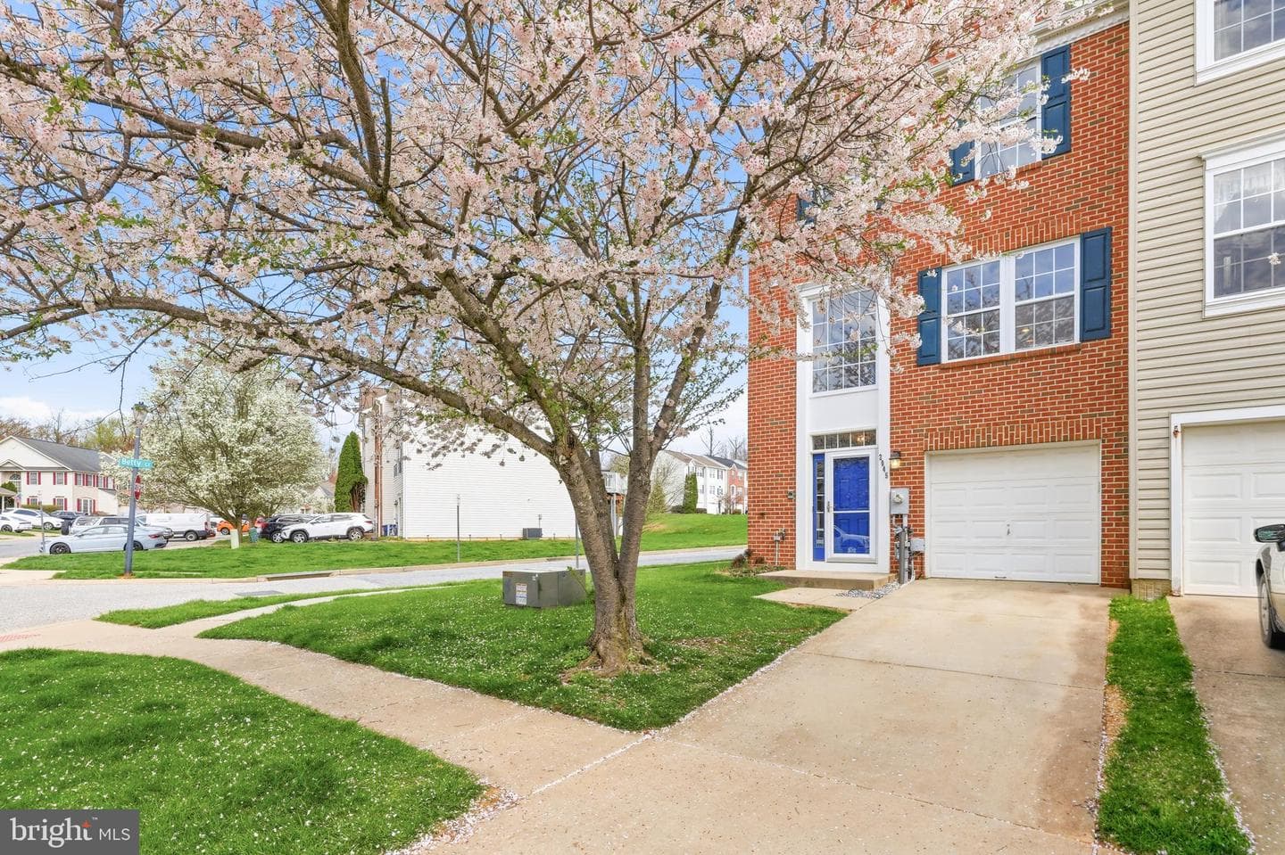 2045 Mardic Drive photo 5