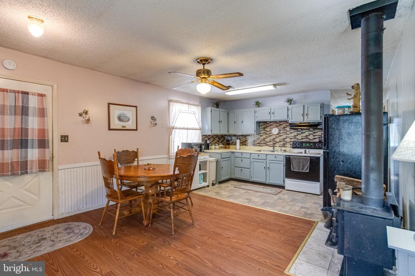 1805 Shirley Avenue photo 8