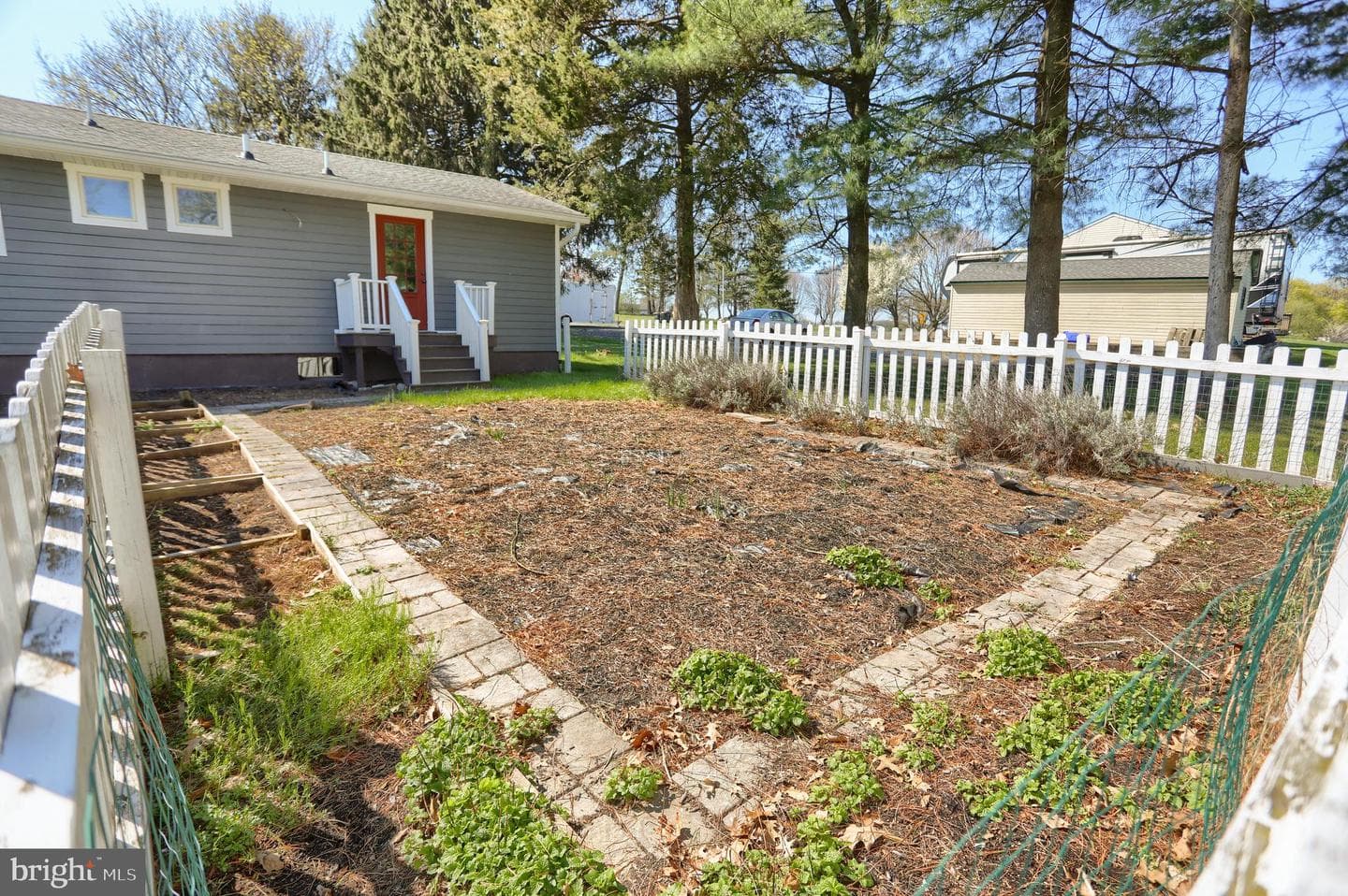 2913 Whiteford Road photo 35