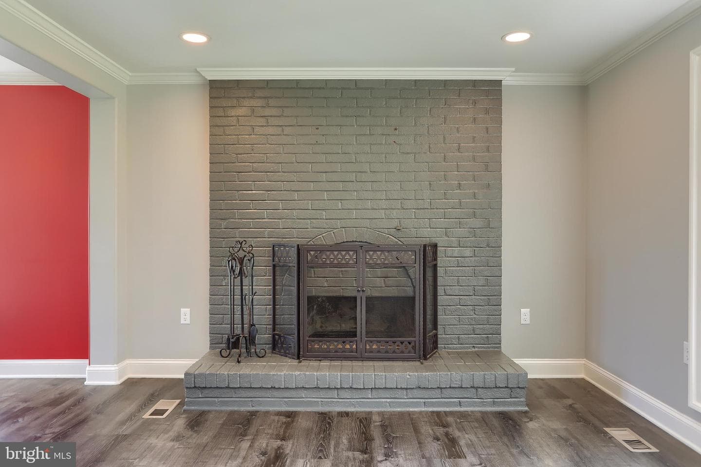 2913 Whiteford Road photo 7