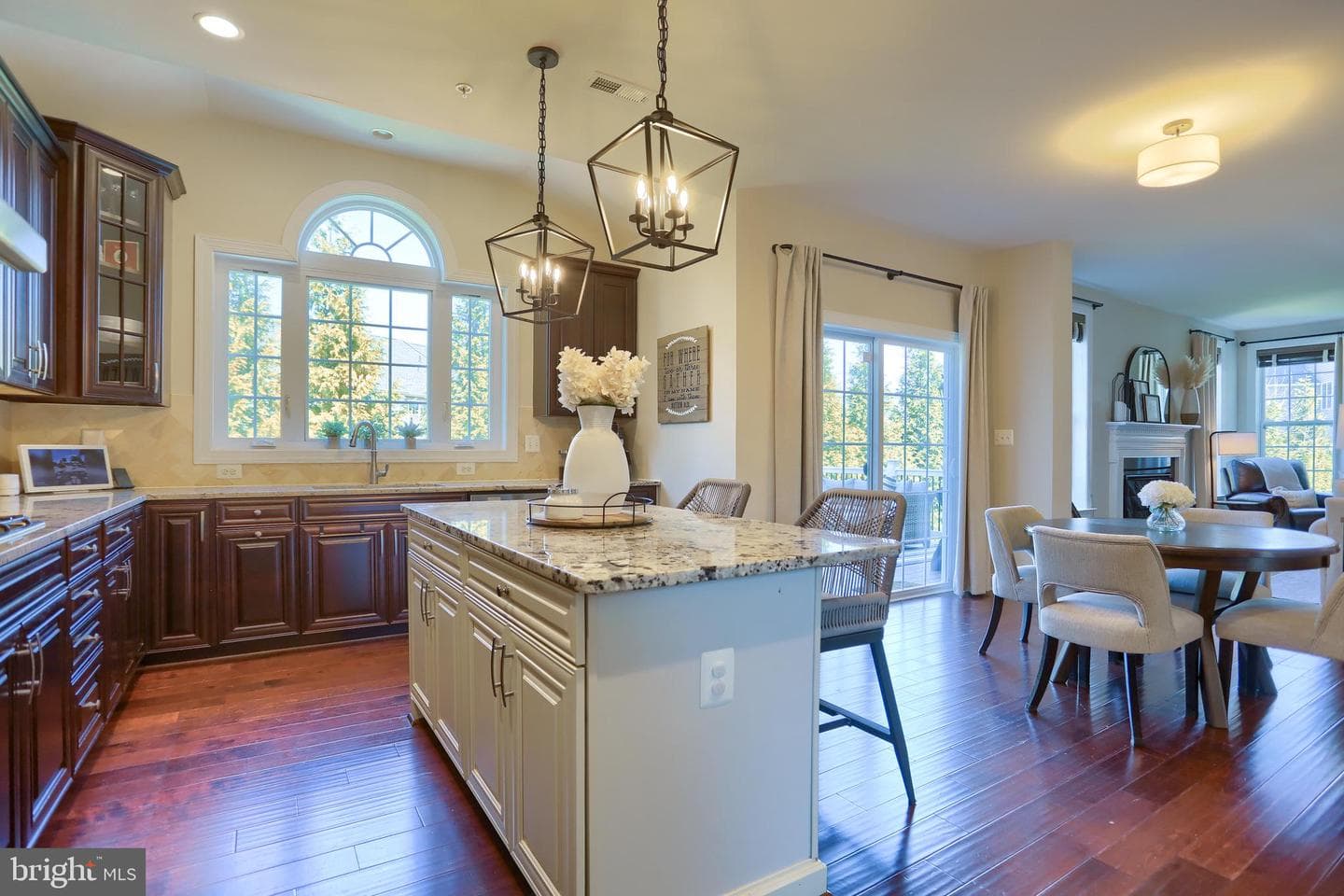 2791 Live Oak Court photo 17