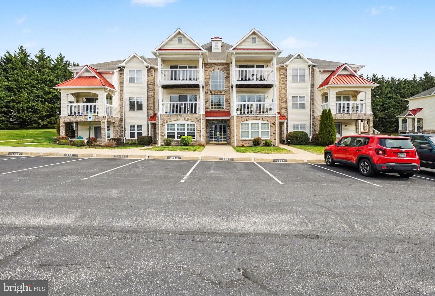 205 Kimary Court #205-B photo 3