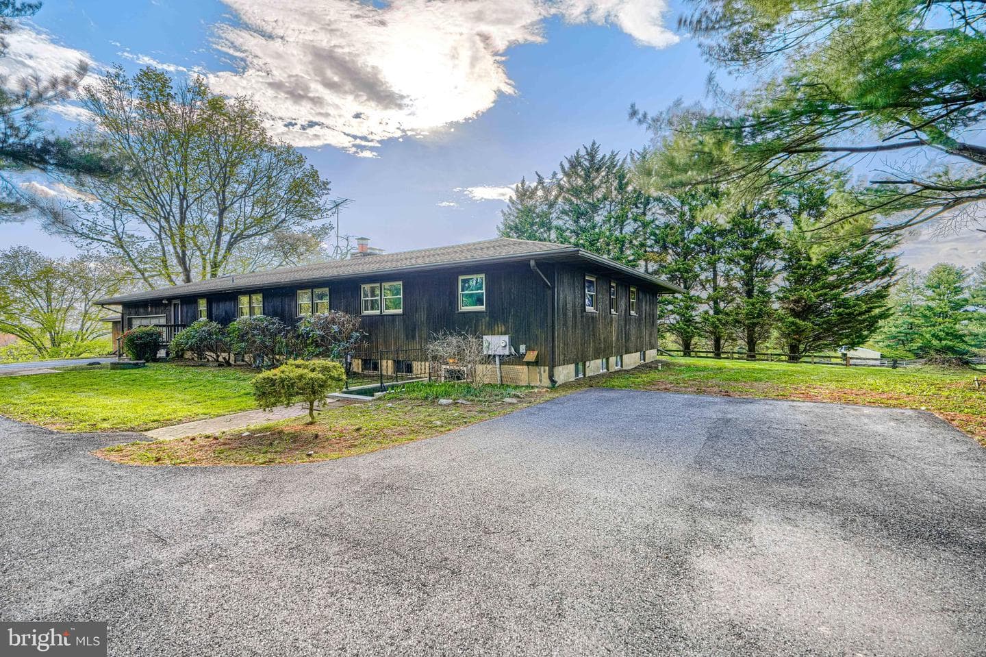 2807 Pocock Road photo 5